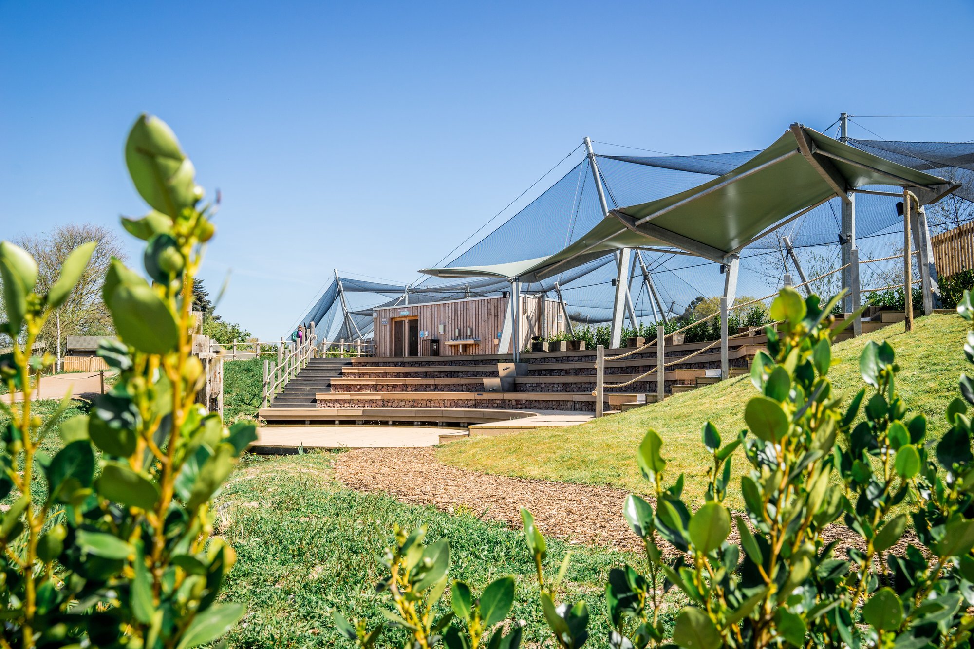 Open-air amphitheatre attraction